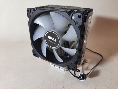 Процессорный кулер QUBE QB-OL1200 (AMD sAM/sFM, 3pin, 1600 об/мин) Б/У