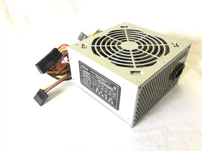 Блок питания 400 Вт Delux, 24+4 pin, питание видеокарты - Нет, 120 мм, ATX, ATX-400W (P4) Б/У