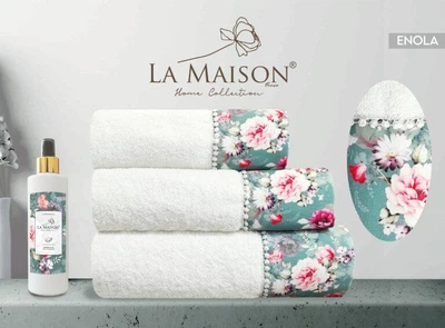 Подарочный набор полотенец La Maison, 3 шт. с ароматом для дома Enola