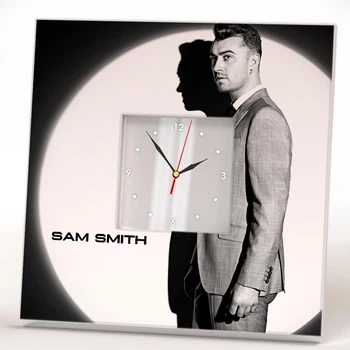 Настенные часы "Певец Сэм Смит. Sam Smith" подарок для фанатов поп музыки, украшение в спальню, кафе, караоке