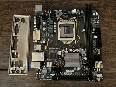 Материнская плата GIGABYTE GA-H81M-S2V (s1150, Intel H81) Б\У