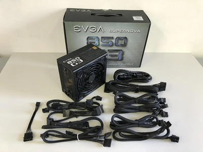 Блок живлення EVGA SuperNOVA 850 G3 (220-G3-0850) 850W Gold б/в