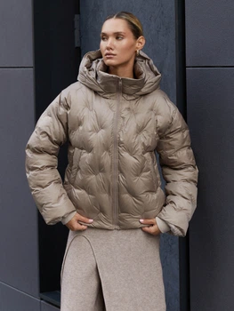 Куртка женская зимняя из плащевки прямого кроя на молнии Seventeen L-XL Бежевая 2212.6125