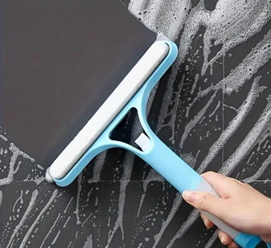 Щетка для мытья стекол и плитки с пульверизатором Economix Cleaning (Голубая)