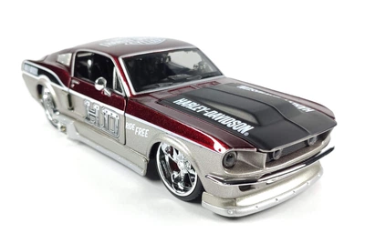 Модель автомобіля Ford Mustang GT 1967 1:24 Maisto (M3398
