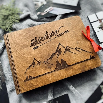 Деревянный альбом для фотографий 10*15 "Our adventure starts here" | оригинальный фотоальбом на подарок другу
