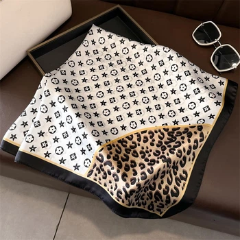 Хустка бандана шарф пов'язка на шию сумку голову Honey Fashion Accessories білий (12-236)