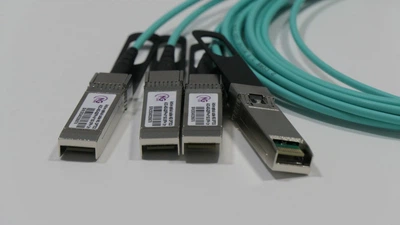 Активний оптичний кабель NG OPTICS AOC 40G QSFP+ 4х10G SFP+ 5m