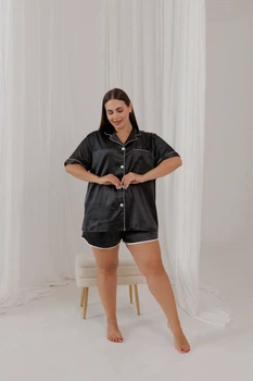 Пижама шелк шорты и рубашка плюс сайз 3XL Черная