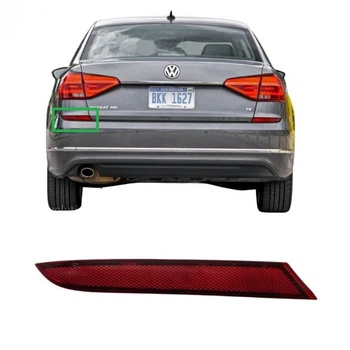 Отражатель, катафот заднего бампера Volkswagen Passat B8 (NMS) USA 2015-18 левый 561-945-105-A