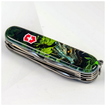 Ніж Victorinox Huntsman Zodiac 91 мм Зелений дерев'яний дракон (1.3713.3_Z3240p)