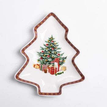 Тарелка для закусок в форме елки, блюдо сервировочное фигурное Christmas 25,5*21 см о073