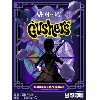 Фруктовые жевательные конфеты Gushers Halloween Wednesday со вкусом черники и винограда 20шт 453г