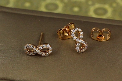 Серьги гвоздики Xuping Jewelry бесконечность 4 мм золотистые