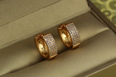Сережки Xuping Jewelry широкі кільця з камінням 1.4 золотисті