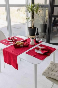 Дорожка-скатерть Season Красная TARLINI home