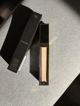 Консиллер tom ford shade and illuminate - 1c0 silk