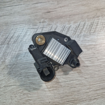 Регулятор напруги генератора UMT M514 PEUGEOT BOXER 02->