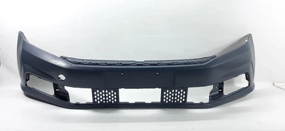Бампер передній Volkswagen В8 2016-2019 561807217DGRU