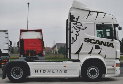 Наклейка на Авто / Грузовики / Фуры / Стекло / Кузов " Scania Грифон на бока - ТИП1 " 2 шт черный цвет
