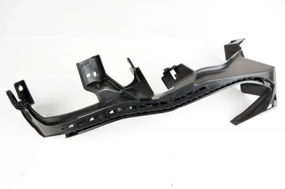 Кронштейн бампера переднього Subaru (57707FL010)
