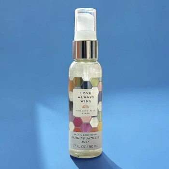 Парфюмированный мист для тела с шимером Bath and Body Works Love Always Wins 50 мл