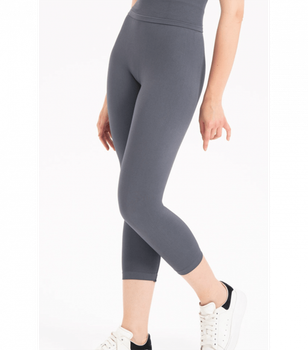Женские бесшовные капри в рубчик Formeasy - Formeasy - 9006 - L/XL - Gri/Grey