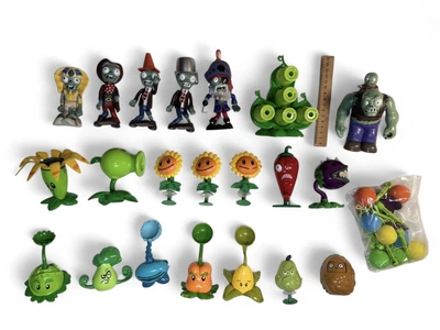 Комплект іграшок героїв із гри Plants vs Zombies Рослини проти зомбі 21 фігурка Різнокольоровий (hub_ewc3bm)