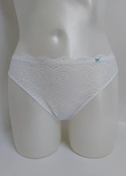 Женские трусы бразилиана Infiore 3102 S Белый