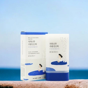 Солнцезащитный стик Round Lab Birch Juice Moisturizing Sun Stick SPF50+ PA++++ 19g