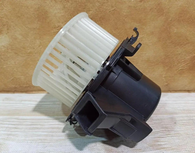 Моторчик пічки D 131mm аналог 27205-00QAK Опель Мовано Opel Movano 1999-2010