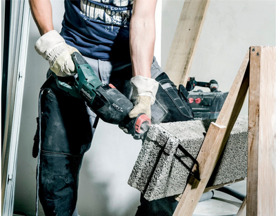 Сабельная пила Metabo SSEP 1400 MVT + пластиковый кофр (606178500)