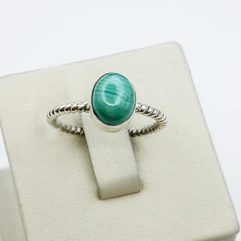 Кольцо серебряное с малахитом 19 2,48 г