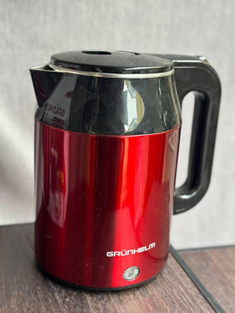 Електрочайник Grunhelm EKS-1921G 1,8 л 1500Вт Червоний