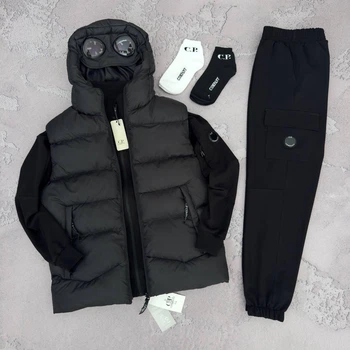 Чоловічий спортивний комплект (костюм, безрукавка+шкарпетки) C.P. Company S Чорний (KL-67)