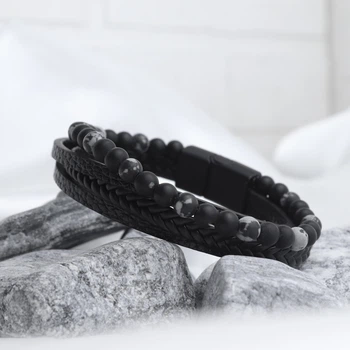 Мужской кожаный браслет с индивидуальной гравировкой на руку "Harmony Black" с магнитной застежкой