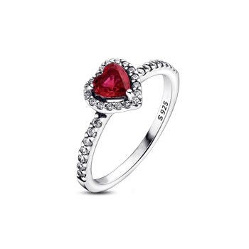 Серебряное кольцо "Красное сердце" 58 размер