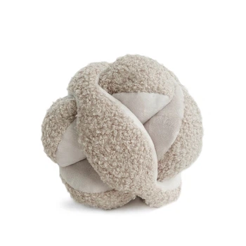 Поисковая игрушка для собак Monti Lambwolf (OAT)