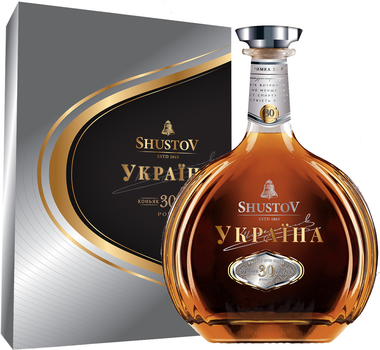 Коньяк Шустов Україна 0.7 л 43% в подарочной упаковке (4820000948968)