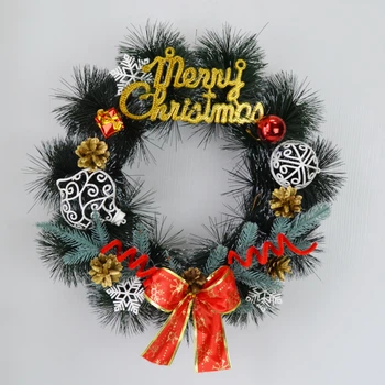 Новорічний вінок 40 см Merry Christmas мікс червоний