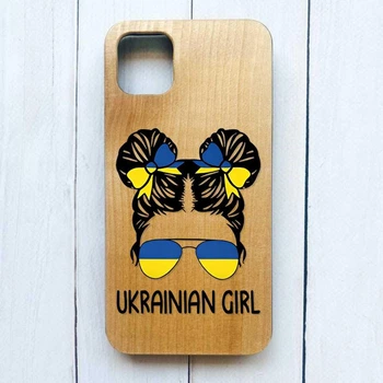 Деревянный чехол на iPhone 11 Pro Max :: Украинская девушка (принт 113)