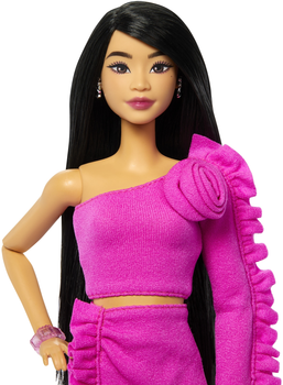 Кукла Barbie Barbiecore Модница в розовом костюме (HYV26)