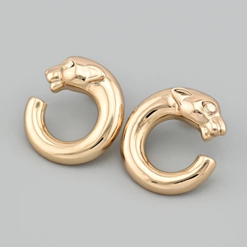 Серьги с кристаллами Swarovski Пантера 49214 размер 29х26 мм цвет шампань вес 11.0 г позолота 18К
