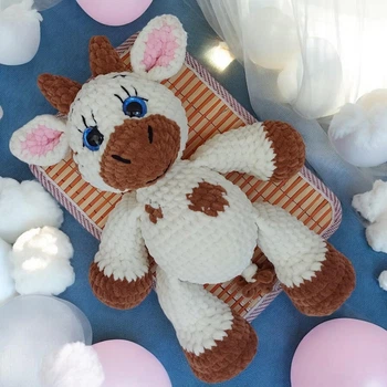 М'яка плюшева іграшка handmade Корова 32 см молочно-коричнева амігурумі в'язана гачком