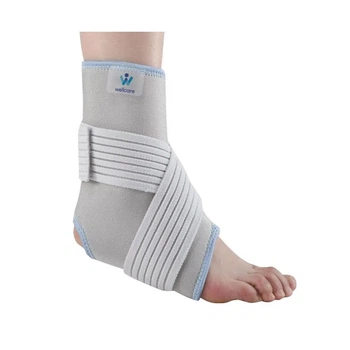 Бандаж для голеностопного сустава с эластичными затяжками Wellcare 62021