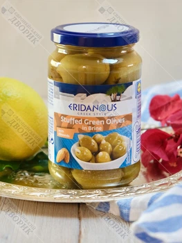 Зелені грецькі оливки Eridanous фаршировані цільним мигдалем у розсолі Green Olives Stuffed with Almond 350 г