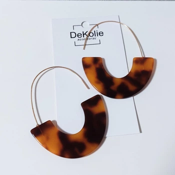 Серьги протяжки из акрила DeKolie MK0818 леопардовые