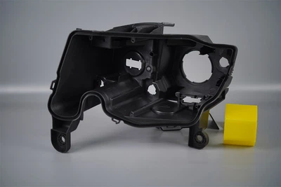 Корпус фари Jeep Grand Cherokee WK2 (2013-2021) рест лівий Lemarix (B22-3154-1)
