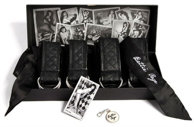 Набор ремней Bettie Page Sweet On Satin Restraints Set (18191000000000000)