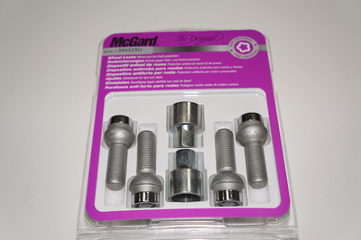 Секретки McGard 38032SU Болт 14x1,5 (Ключ 17/сфера R12/высота 34,5 мм)